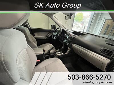 2015 Subaru Forester 2.5i - Photo 18 - Portland, OR 97214