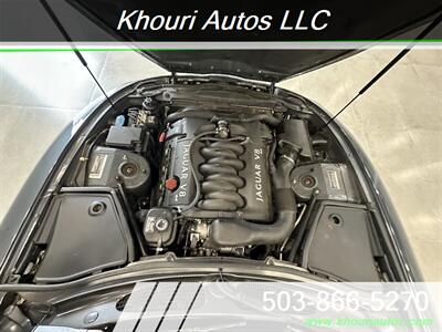 2000 Jaguar XK8   - Photo 21 - Portland, OR 97214