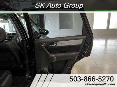 2011 Honda CR-V EX-L - Photo 16 - Portland, OR 97214