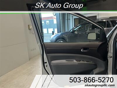 2005 Toyota Prius   - Photo 10 - Portland, OR 97214