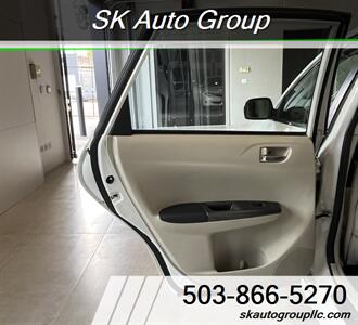 2011 Subaru Impreza 2.5i   - Photo 11 - Portland, OR 97214