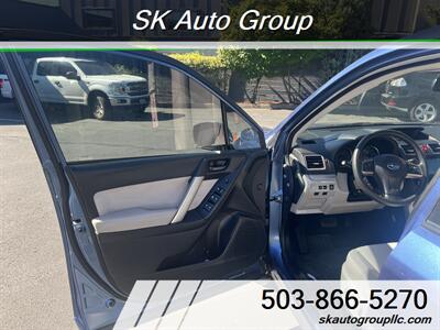 2016 Subaru Forester 2.5i Premium - Photo 2 - Portland, OR 97214