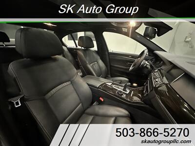 2014 BMW 550i xDrive - 2 Owners / M-Trim Rare find - Photo 28 - Portland, OR 97214