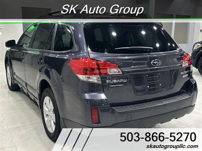 2011 Subaru Outback 2.5i Limited   - Photo 5 - Portland, OR 97214