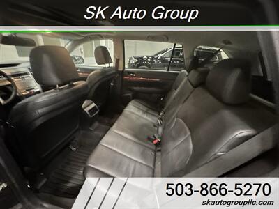 2011 Subaru Outback 2.5i Limited   - Photo 16 - Portland, OR 97214
