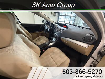 2010 Mazda Mazda3 i Touring   - Photo 20 - Portland, OR 97214
