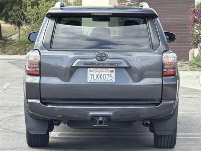 2014 Toyota 4Runner SR5 Premium 3rd Row Seating - Photo 5 - San Juan Capistrano, CA 92675