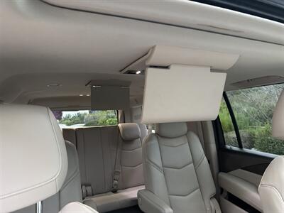 2019 Cadillac Escalade ESV Luxury   - Photo 22 - San Juan Capistrano, CA 92675