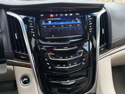 2019 Cadillac Escalade ESV Luxury   - Photo 23 - San Juan Capistrano, CA 92675