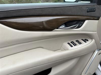 2019 Cadillac Escalade ESV Luxury   - Photo 26 - San Juan Capistrano, CA 92675