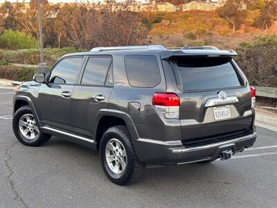 2013 Toyota 4Runner SR5   - Photo 5 - San Juan Capistrano, CA 92675