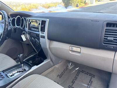 2007 Toyota 4Runner SR5   - Photo 13 - San Juan Capistrano, CA 92675
