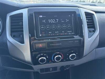 2015 Toyota Tacoma PreRunner V6   - Photo 24 - San Juan Capistrano, CA 92675
