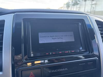 2015 Toyota Tacoma PreRunner V6   - Photo 25 - San Juan Capistrano, CA 92675