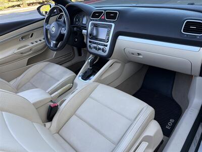 2013 Volkswagen Eos Komfort SULEV   - Photo 17 - San Juan Capistrano, CA 92675
