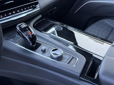 2024 Cadillac Escalade-V - Photo 23 - San Juan Capistrano, CA 92675