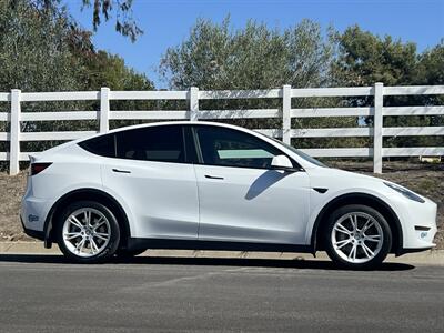 2021 Tesla Model Y Long Range   - Photo 3 - San Juan Capistrano, CA 92675