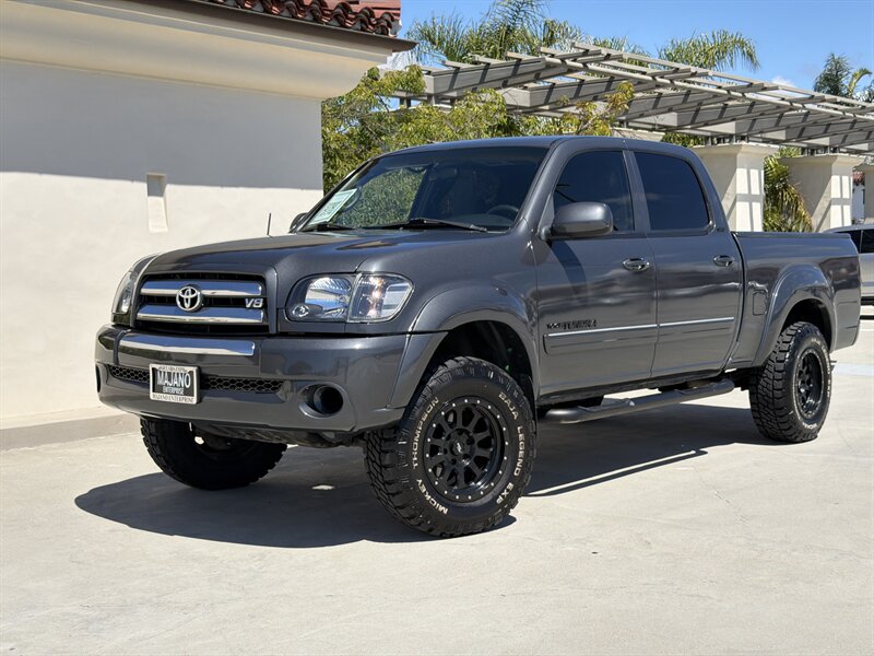 2005 Toyota Tundra SR5 4dr Double Cab SR5  