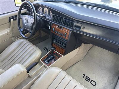 1992 Mercedes-Benz 190 E 2.6   - Photo 13 - San Juan Capistrano, CA 92675