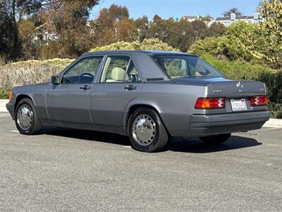 1992 Mercedes-Benz 190 E 2.6   - Photo 4 - San Juan Capistrano, CA 92675