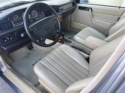 1992 Mercedes-Benz 190 E 2.6   - Photo 11 - San Juan Capistrano, CA 92675