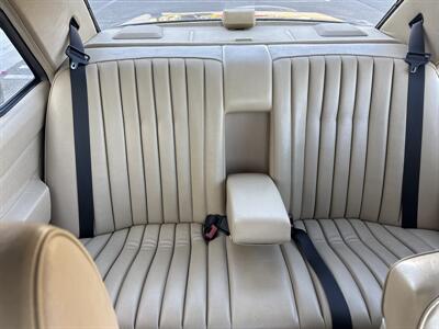 1992 Mercedes-Benz 190 E 2.6   - Photo 18 - San Juan Capistrano, CA 92675