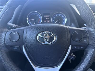 2017 Toyota Corolla LE - Photo 22 - San Juan Capistrano, CA 92675