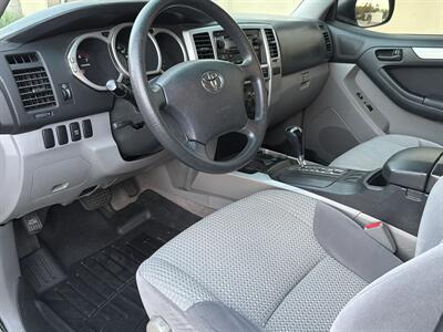 2005 Toyota 4Runner SR5   - Photo 10 - San Juan Capistrano, CA 92675
