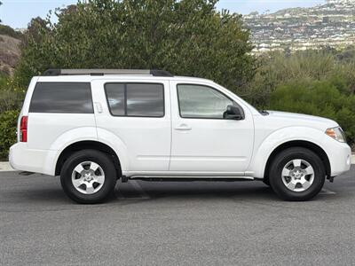 2012 Nissan Pathfinder S   - Photo 10 - San Juan Capistrano, CA 92675