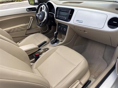 2014 Volkswagen Beetle Convertible Comfortline   - Photo 15 - San Juan Capistrano, CA 92675