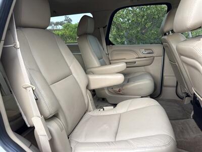 2011 Cadillac Escalade Luxury   - Photo 17 - San Juan Capistrano, CA 92675