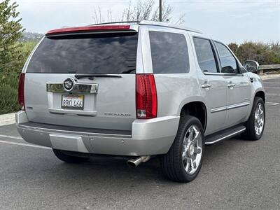 2011 Cadillac Escalade Luxury   - Photo 6 - San Juan Capistrano, CA 92675
