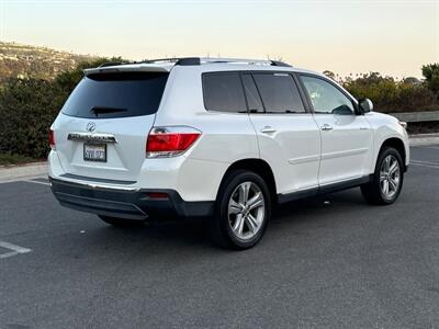 2012 Toyota Highlander Limited   - Photo 8 - San Juan Capistrano, CA 92675