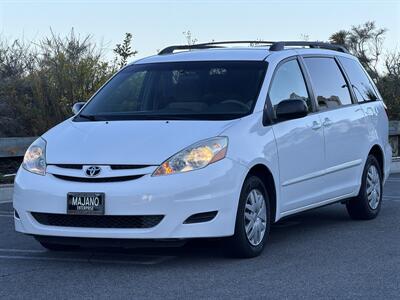 2008 Toyota Sienna LE 8-Passenger   - Photo 2 - San Juan Capistrano, CA 92675