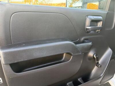 2015 Chevrolet Silverado 2500 Work Truck  Tool Box - Photo 19 - San Juan Capistrano, CA 92675