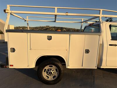 2015 Chevrolet Silverado 2500 Work Truck  Tool Box - Photo 11 - San Juan Capistrano, CA 92675