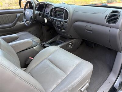 2004 Toyota Sequoia Limited   - Photo 12 - San Juan Capistrano, CA 92675