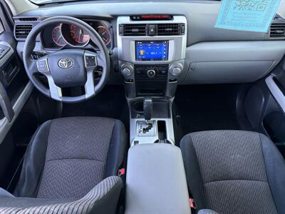 2012 Toyota 4Runner SR5   - Photo 11 - San Juan Capistrano, CA 92675