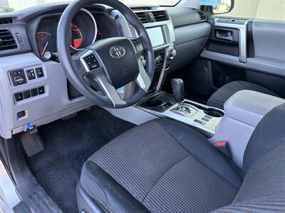 2012 Toyota 4Runner SR5   - Photo 10 - San Juan Capistrano, CA 92675