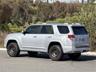 2012 Toyota 4Runner SR5   - Photo 4 - San Juan Capistrano, CA 92675