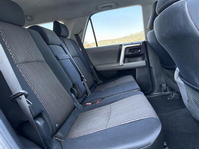2012 Toyota 4Runner SR5   - Photo 16 - San Juan Capistrano, CA 92675