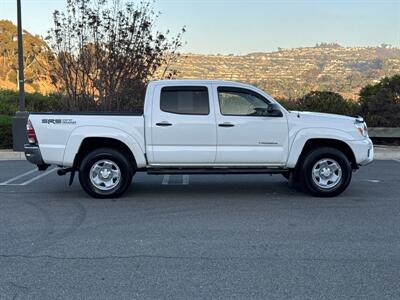 2013 Toyota Tacoma PreRunner  CREW CAB - Photo 12 - San Juan Capistrano, CA 92675