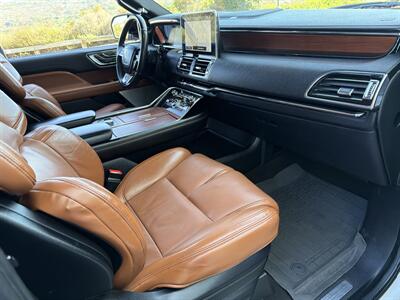 2020 Lincoln Navigator L Reserve   - Photo 12 - San Juan Capistrano, CA 92675