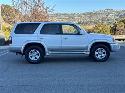 2001 Toyota 4Runner Limited   - Photo 9 - San Juan Capistrano, CA 92675