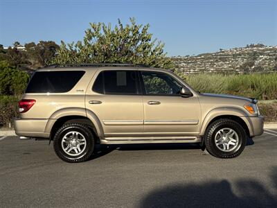 2005 Toyota Sequoia SR5  4X4 - Photo 7 - San Juan Capistrano, CA 92675