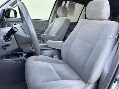 2005 Toyota Sequoia SR5  4X4 - Photo 12 - San Juan Capistrano, CA 92675
