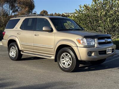 2005 Toyota Sequoia SR5  4X4 - Photo 8 - San Juan Capistrano, CA 92675