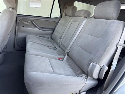 2005 Toyota Sequoia SR5  4X4 - Photo 14 - San Juan Capistrano, CA 92675