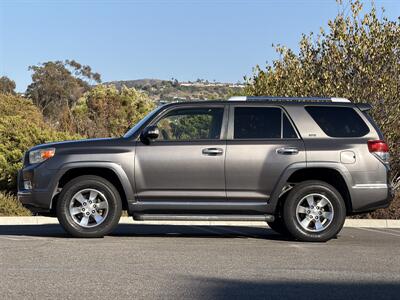 2012 Toyota 4Runner SR5 - Photo 3 - San Juan Capistrano, CA 92675