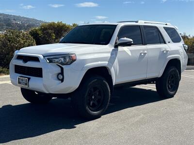 2015 Toyota 4Runner SR5 Premium   - Photo 2 - San Juan Capistrano, CA 92675